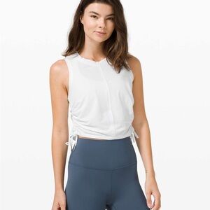 Lululemon Cinch it Up Tank Top White Size 6 Sleeveless Shirt